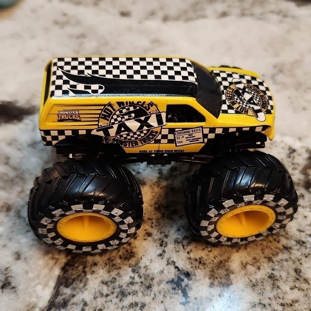 Hot Wheels Monster Trucks Taxi 1:64 Yellow & Black Checkerboard Die-Cast